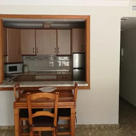 Apartamento Edificio María Piña La Carihuela Calle Perros Torremolinos