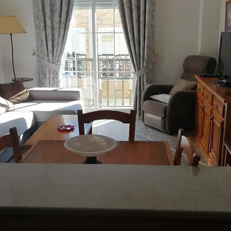 Edificio María Piña La Carihuela Calle Perros Apartamento