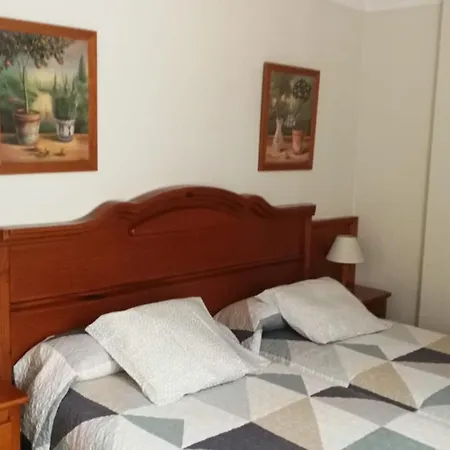 Edificio María Piña La Carihuela Calle Perros Apartamento *