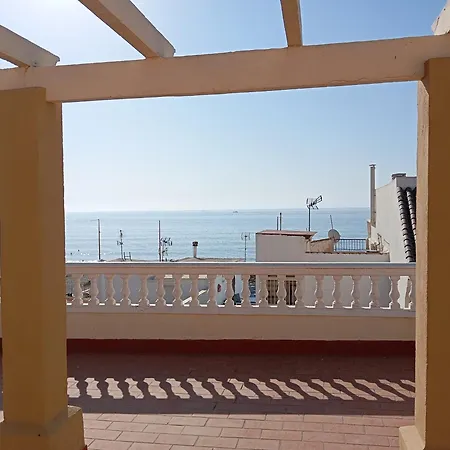 Apartamento Edificio María Piña La Carihuela Calle Perros *