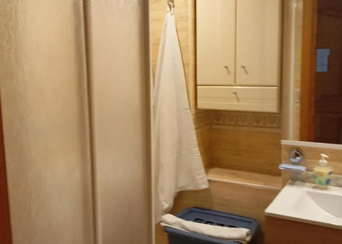 Edificio Maria Pina La Carihuela Calle Perros * Torremolinos