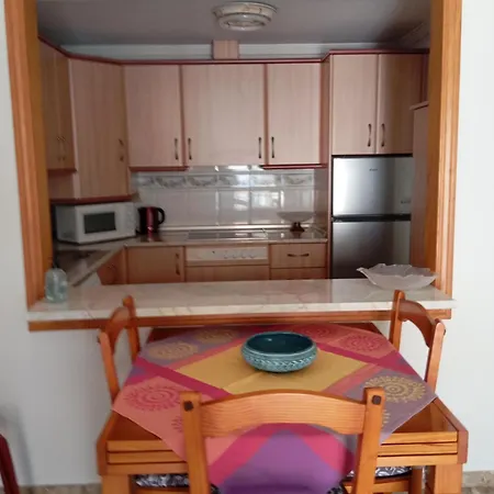 Edificio Maria Pina La Carihuela Calle Perros アパート トレモリノス